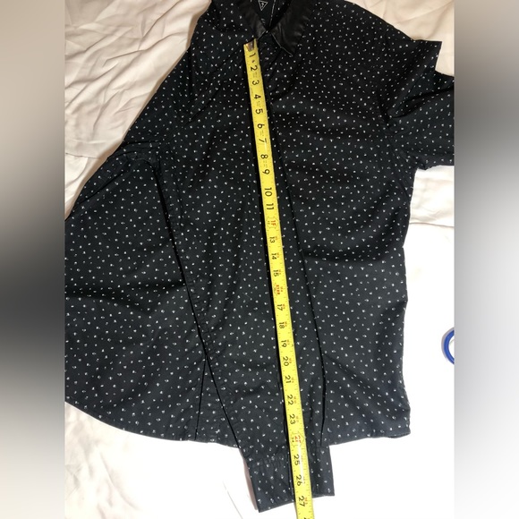 Guess Men’s Black Speckled Long Sleeve Button Down Shirt. Slim fit, Size Large - Picture 10 of 10